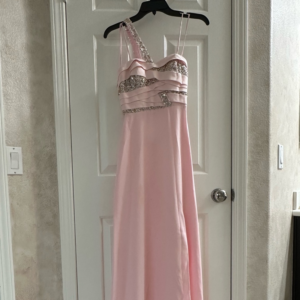 Faviana Pink gown with sequins size 0